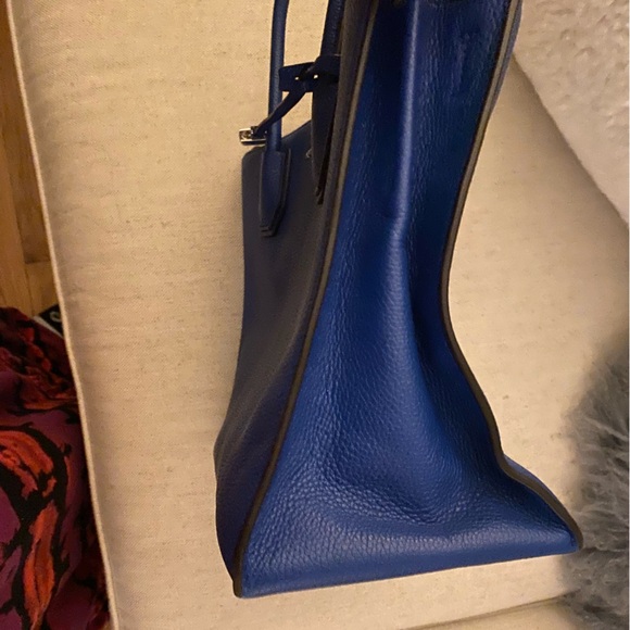 Michael Kors large blue Mercer Bag with silver hardware - Picture 3 of 7